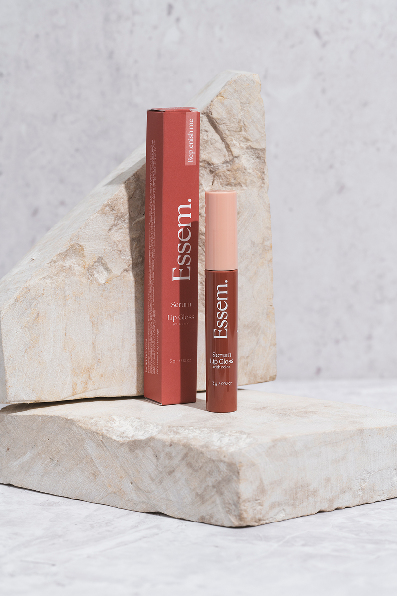 Serum Lip Gloss With Color Essem Skincare